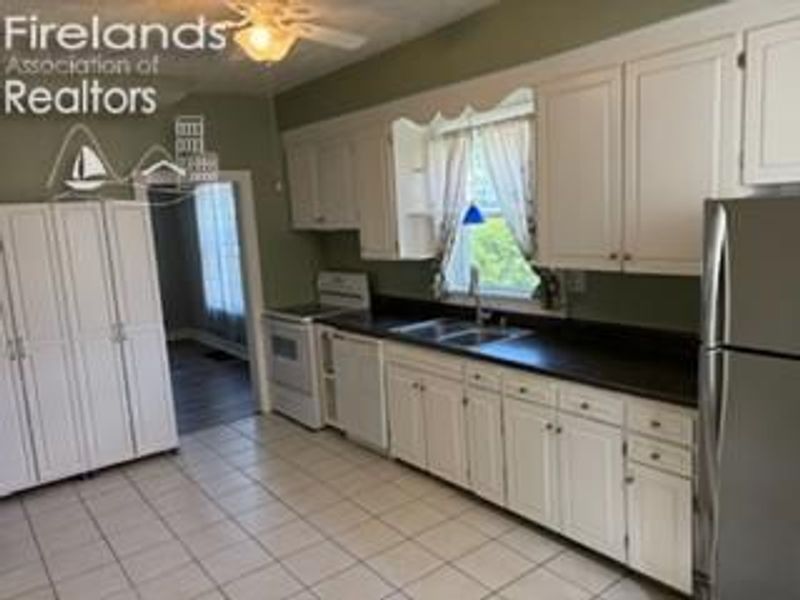 170 Coe Street, Tiffin, OH 44883 Photo 24