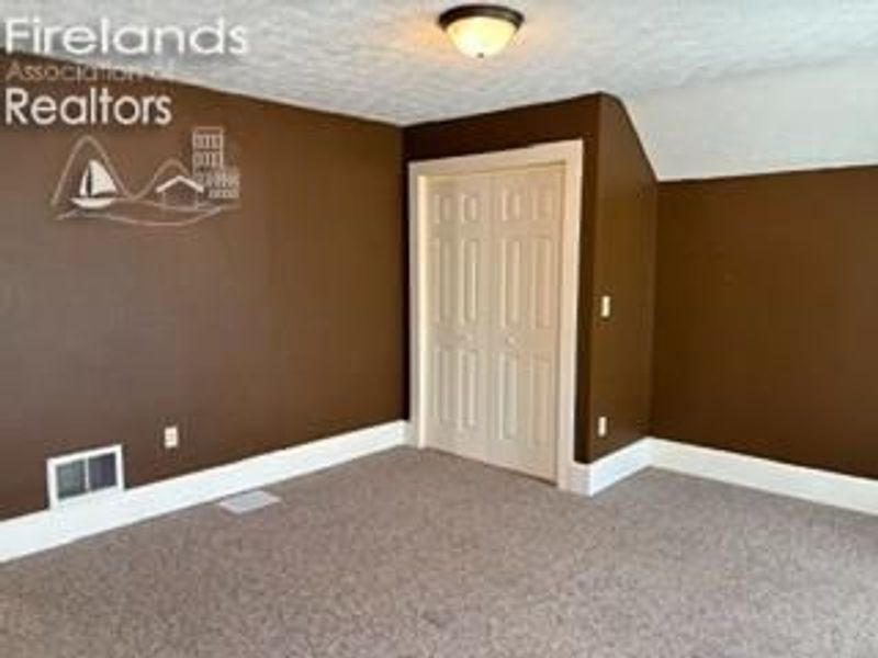 170 Coe Street, Tiffin, OH 44883 Photo 35