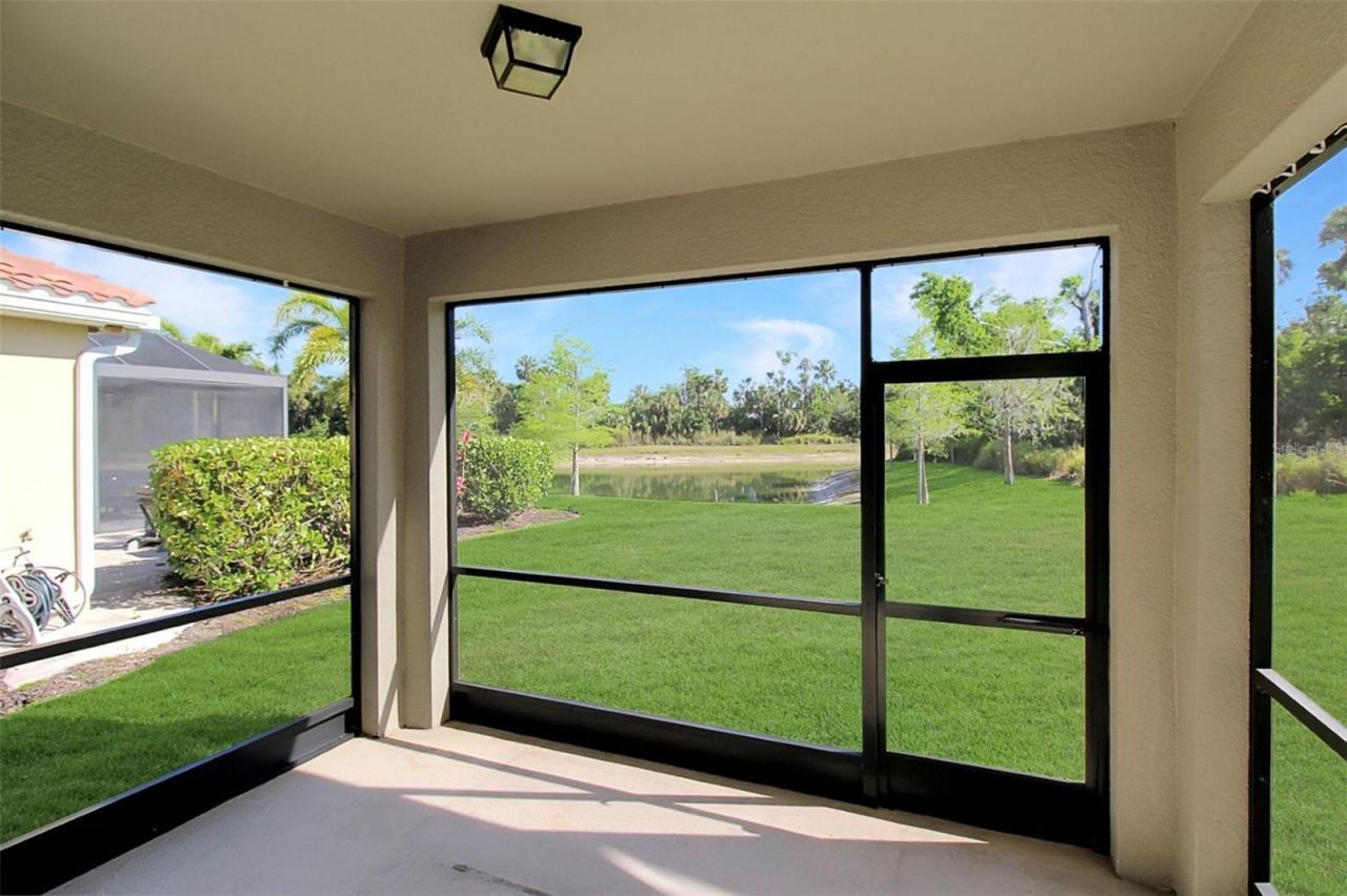 2914 Esmeralda Drive, Sarasota, FL 34243 Photo