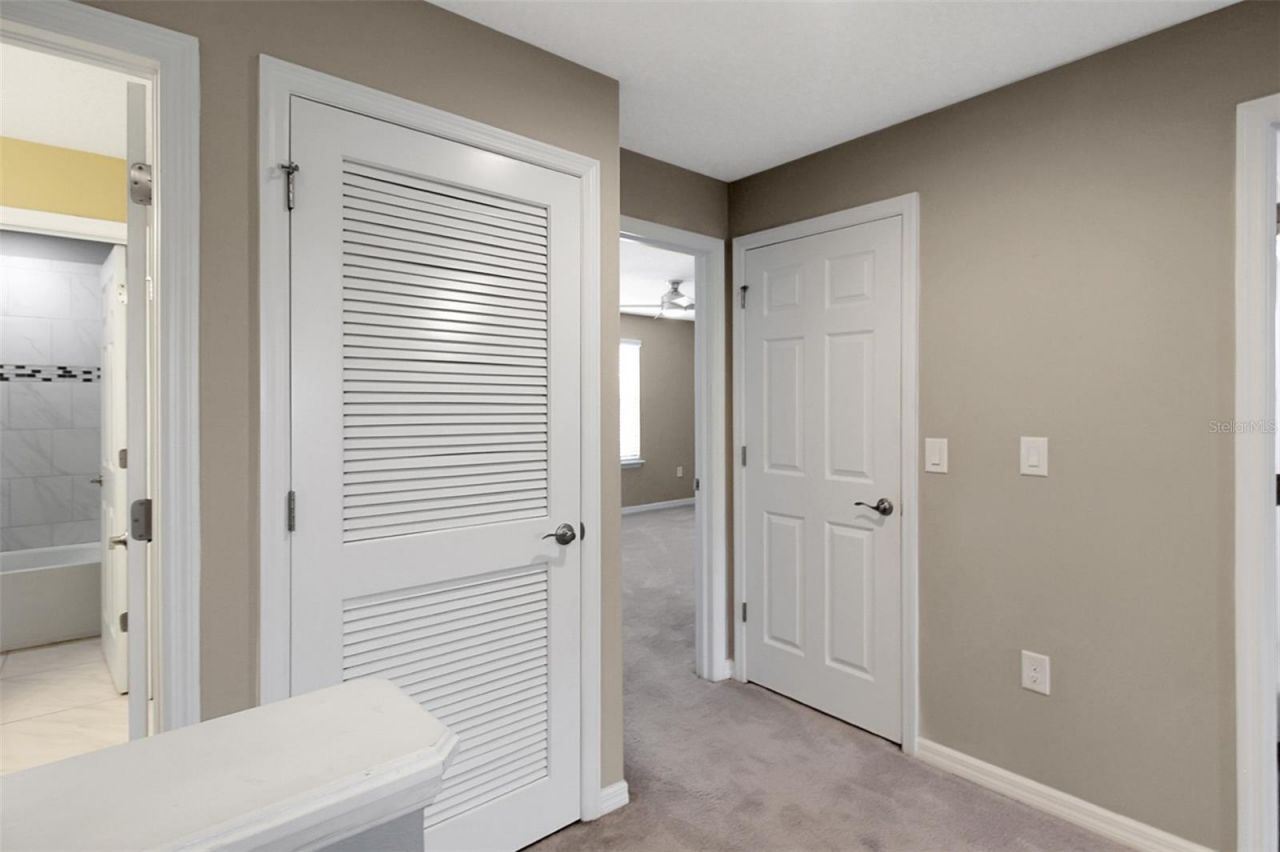 2914 Esmeralda Drive, Sarasota, FL 34243 Photo