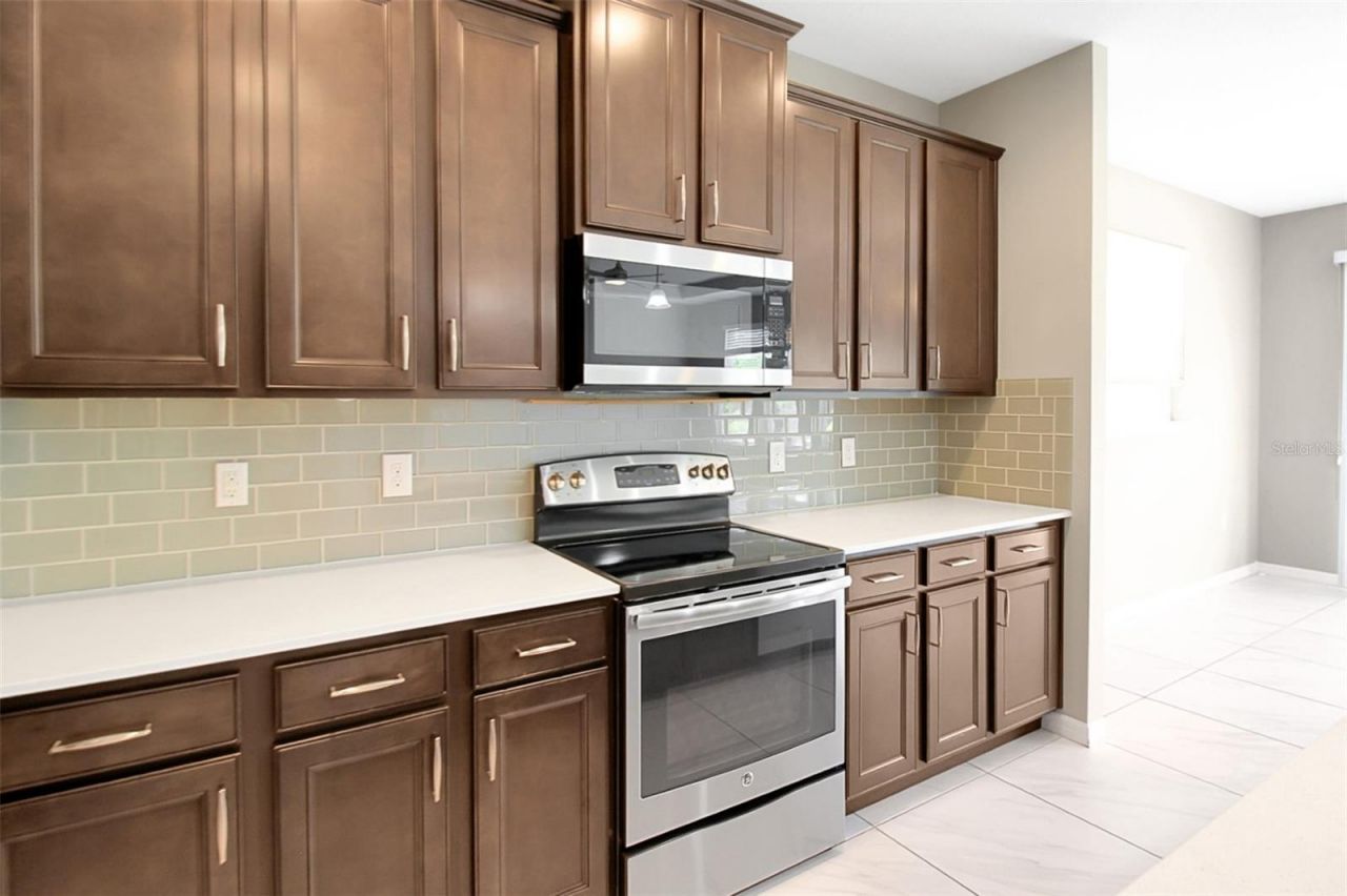 2914 Esmeralda Drive, Sarasota, FL 34243 Photo