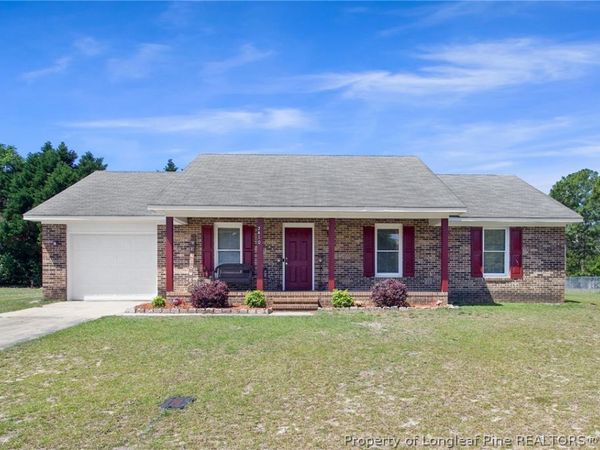 5410 Harding Drive, Hope Mills, NC 28348
