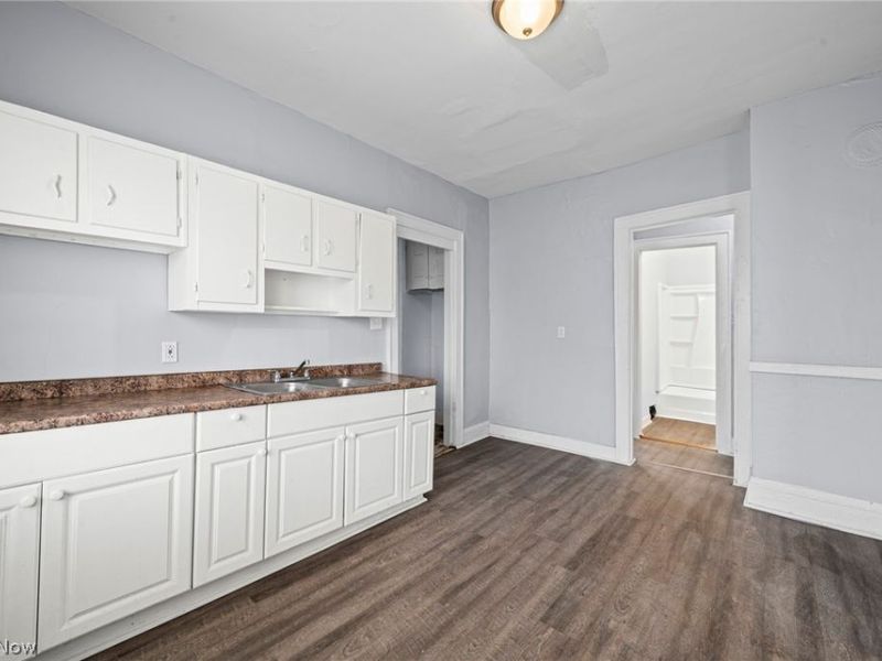 3455 E 121st Street, Cleveland, OH 44120 Photo 12