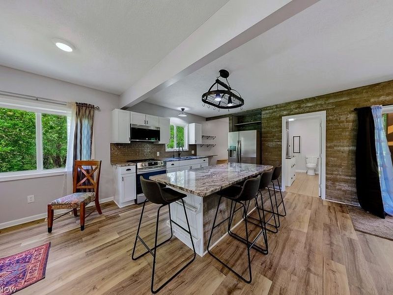 16251 River Street NE, Alliance, OH 44601 Photo 14