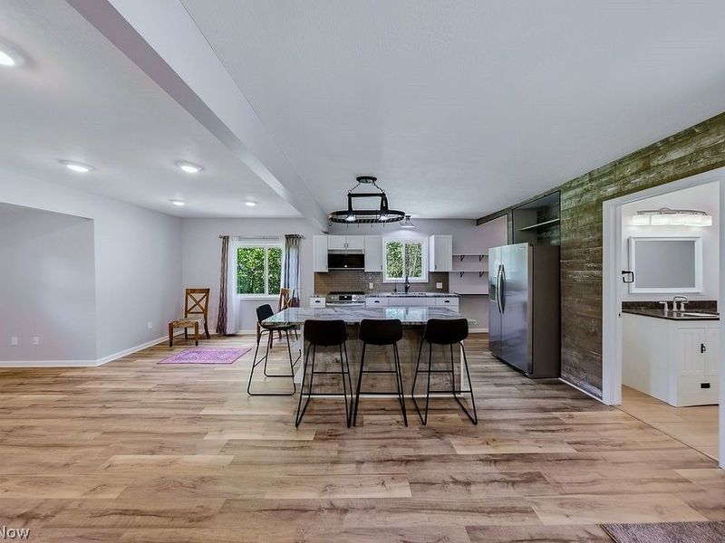 16251 River Street NE, Alliance, OH 44601 Photo 16