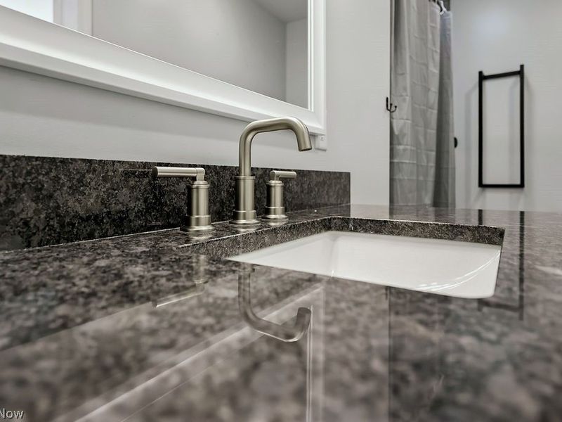 16251 River Street NE, Alliance, OH 44601 Photo 30