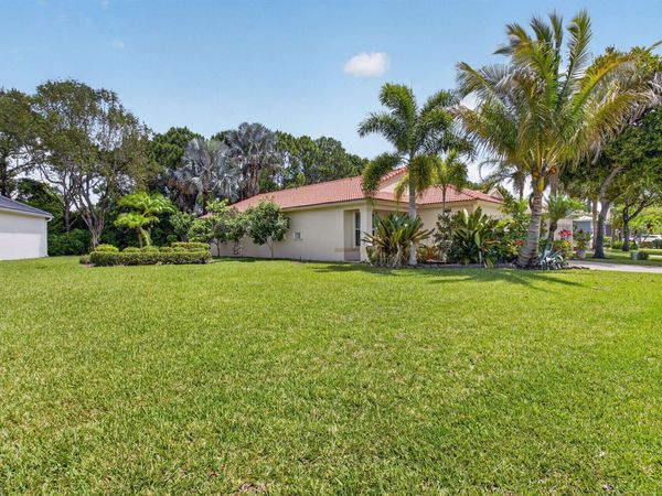 8451 Siciliano Street, Boynton Beach, FL 33472