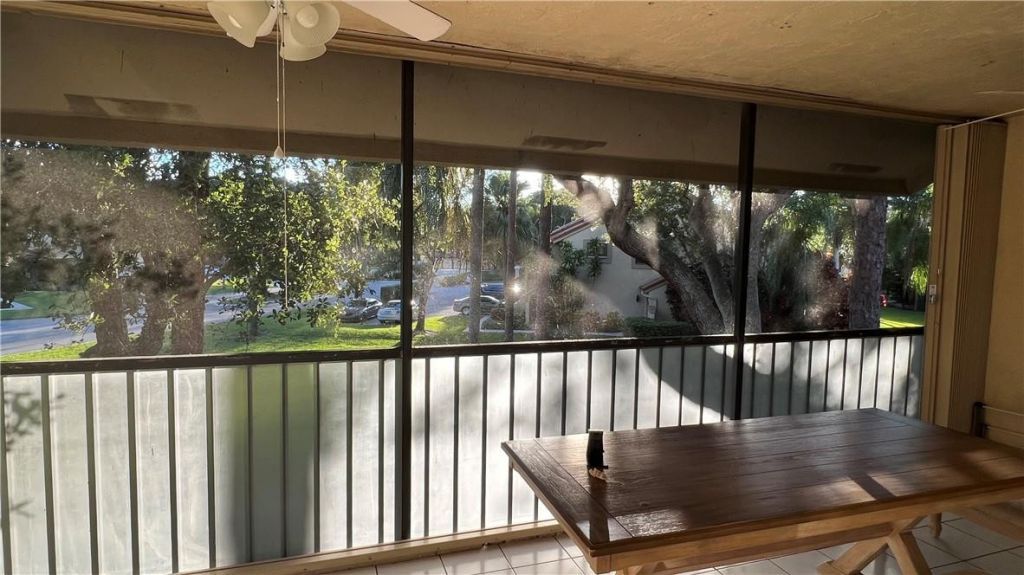 5580 Coach House Circle, Unit F, Boca Raton, FL 33486 Photo