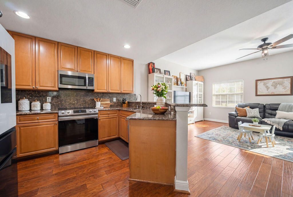 261 SW 6th Place, Pompano Beach, FL 33060 Photo