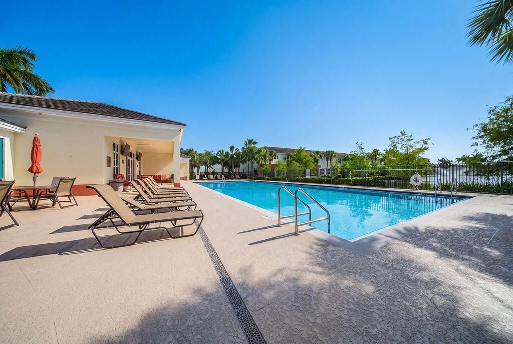 261 SW 6th Place, Pompano Beach, FL 33060 Photo
