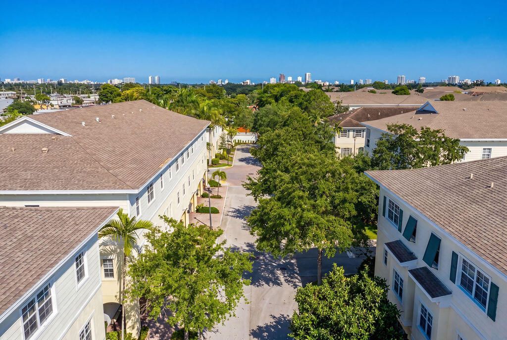 261 SW 6th Place, Pompano Beach, FL 33060 Photo