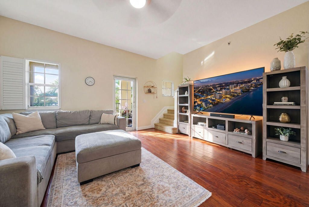 261 SW 6th Place, Pompano Beach, FL 33060 Photo
