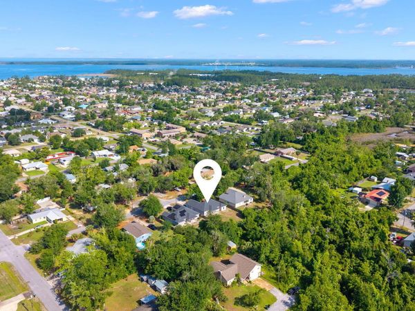 1607 Montana Avenue , Lynn Haven, FL 32444