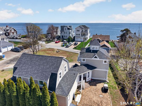 31 Sols Point, Clinton, CT 06413
