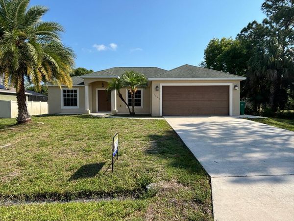 1341 SW Oriole Lane, Port St. Lucie, FL 34953