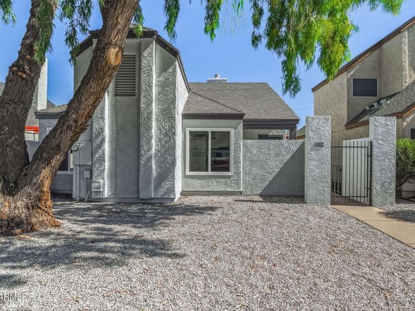 2206 W BEAUBIEN Drive, Phoenix, AZ 85027