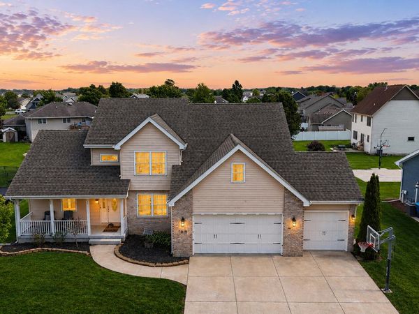 5849 Wildrose Lane , Schererville, IN 46375