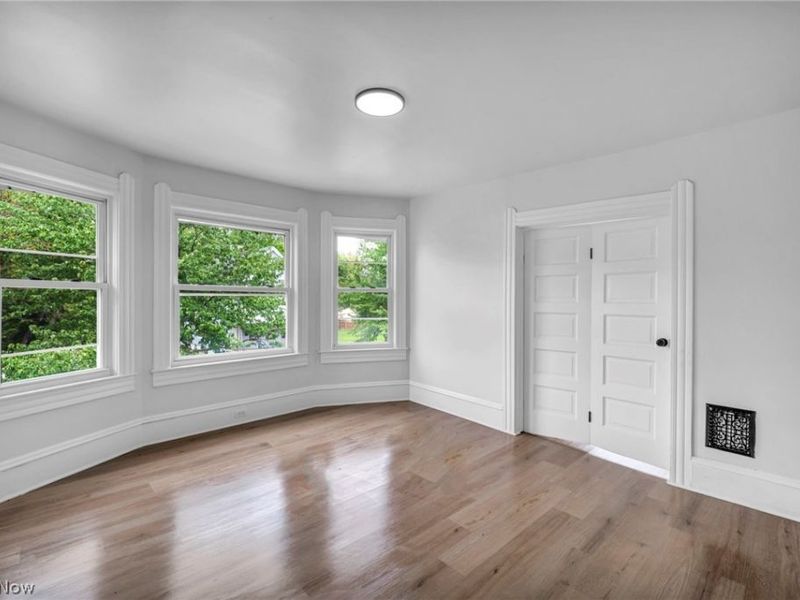 7106 Lawnview Avenue, Cleveland, OH 44103 Photo 12