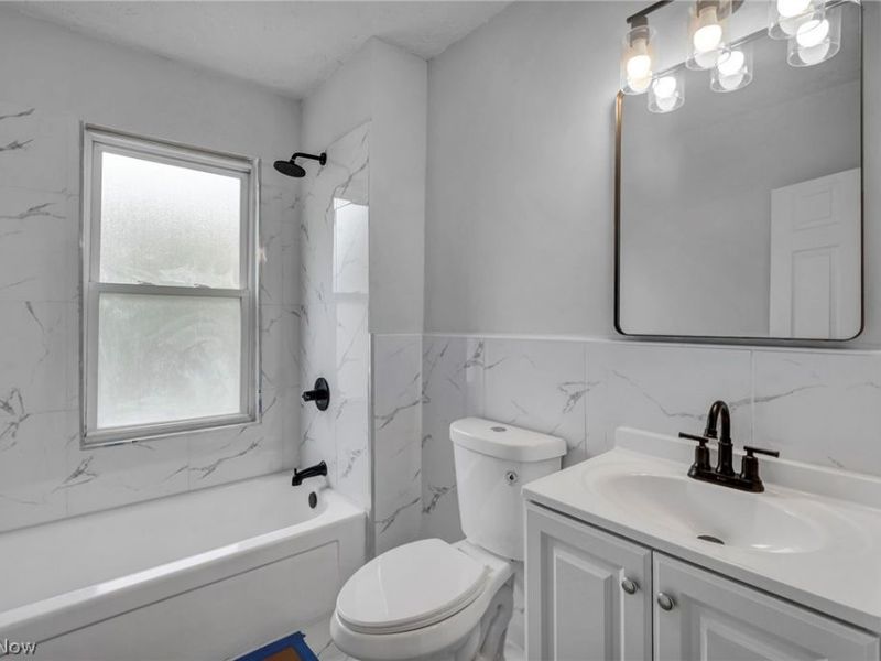 7106 Lawnview Avenue, Cleveland, OH 44103 Photo 14