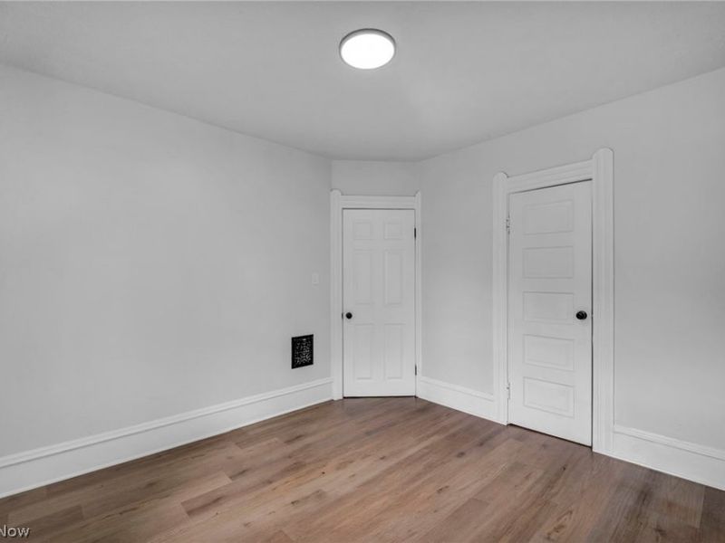 7106 Lawnview Avenue, Cleveland, OH 44103 Photo 16