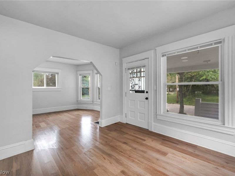 7106 Lawnview Avenue, Cleveland, OH 44103 Photo 7