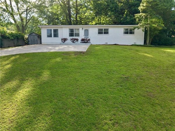 5001 Park Lane NW, Kennesaw, GA 30144
