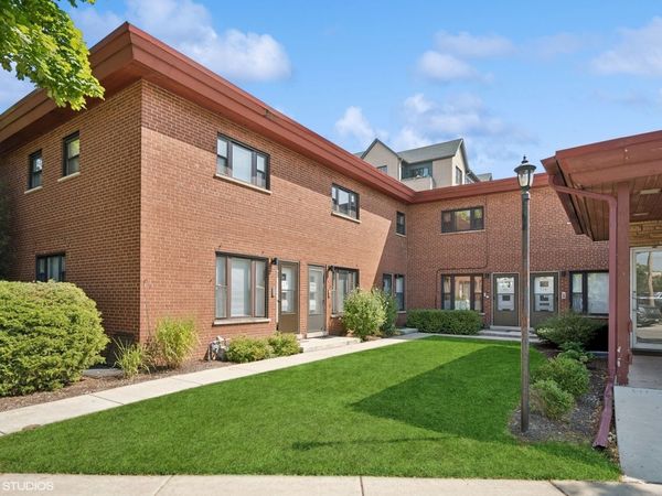 528 Poplar Drive , Unit 528, Wilmette, IL 60091