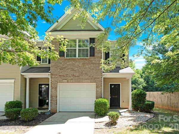 7723 Abigail Glen Drive, Charlotte, NC 28212