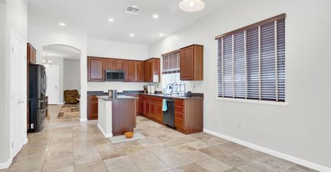 5640 Northborough Dr, Sacramento, CA 95835 Photo