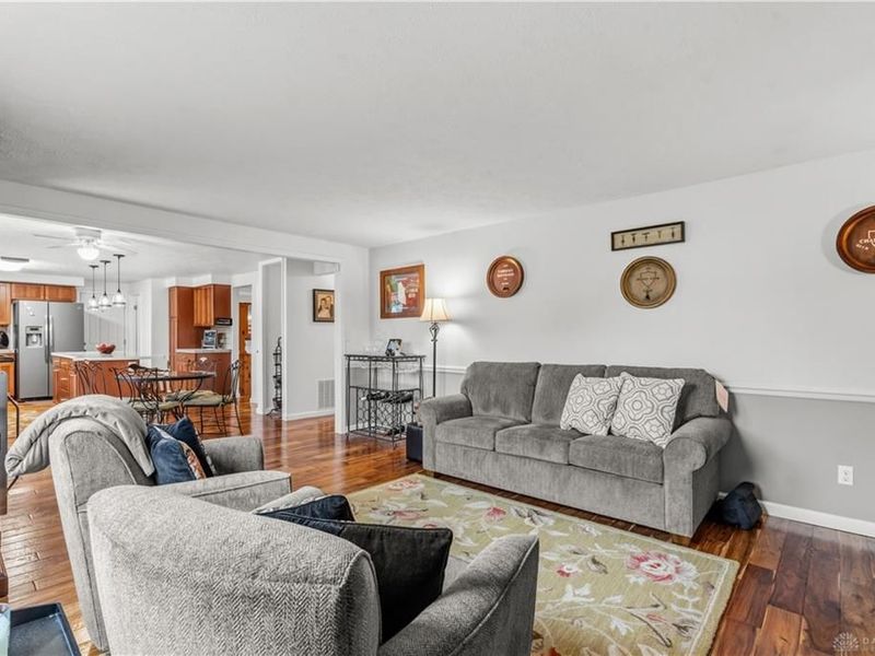 5449 Flicker Way, Huber Heights, OH 45424 Photo 17