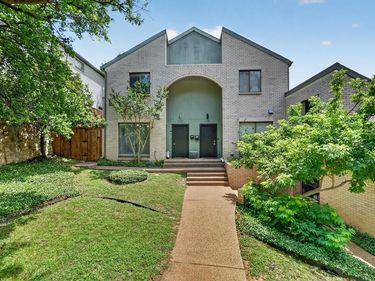 2613 Mccart Avenue, Unit 2613, Fort Worth, TX 76110