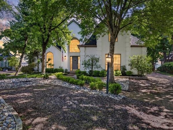 122 Saint Annes Drive , Mabank, TX 75156