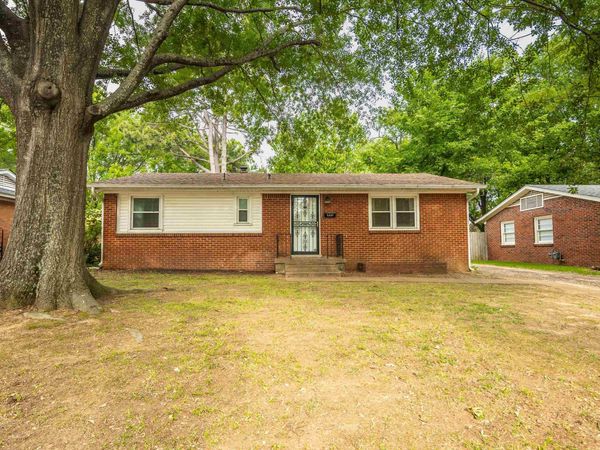 1231 S WHITE STATION RD, Memphis, TN 38117