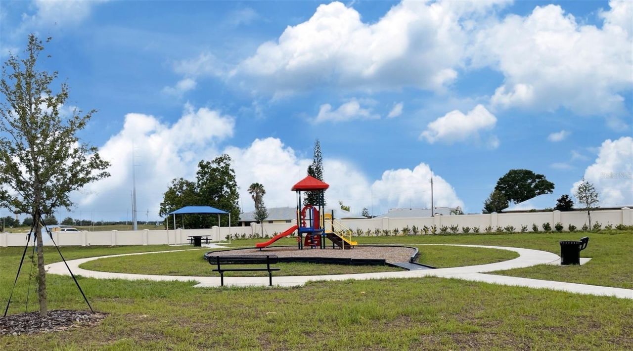 433 Marion Loop , Haines City, FL 33844 Photo