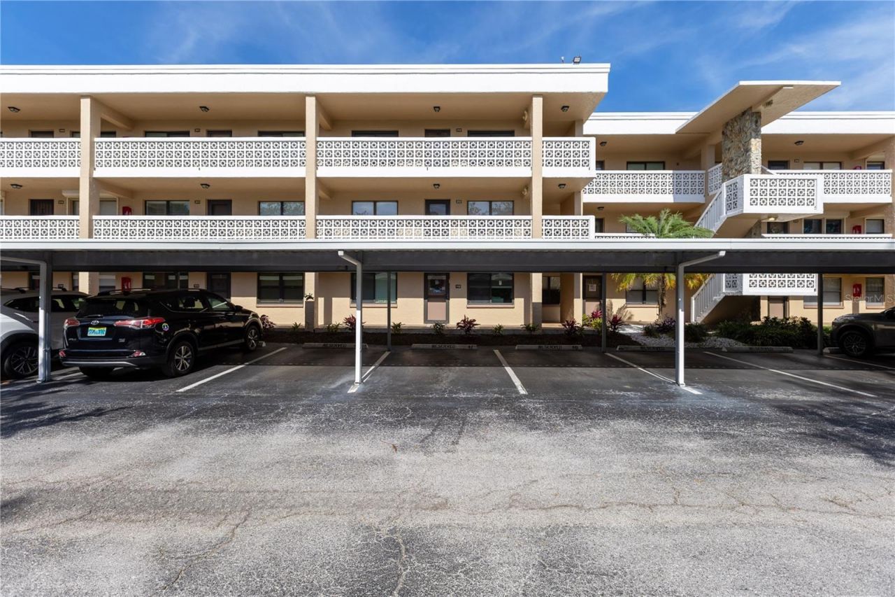 5080 Locust Street Ne, Unit 322, Saint Petersburg, FL 33703 Photo