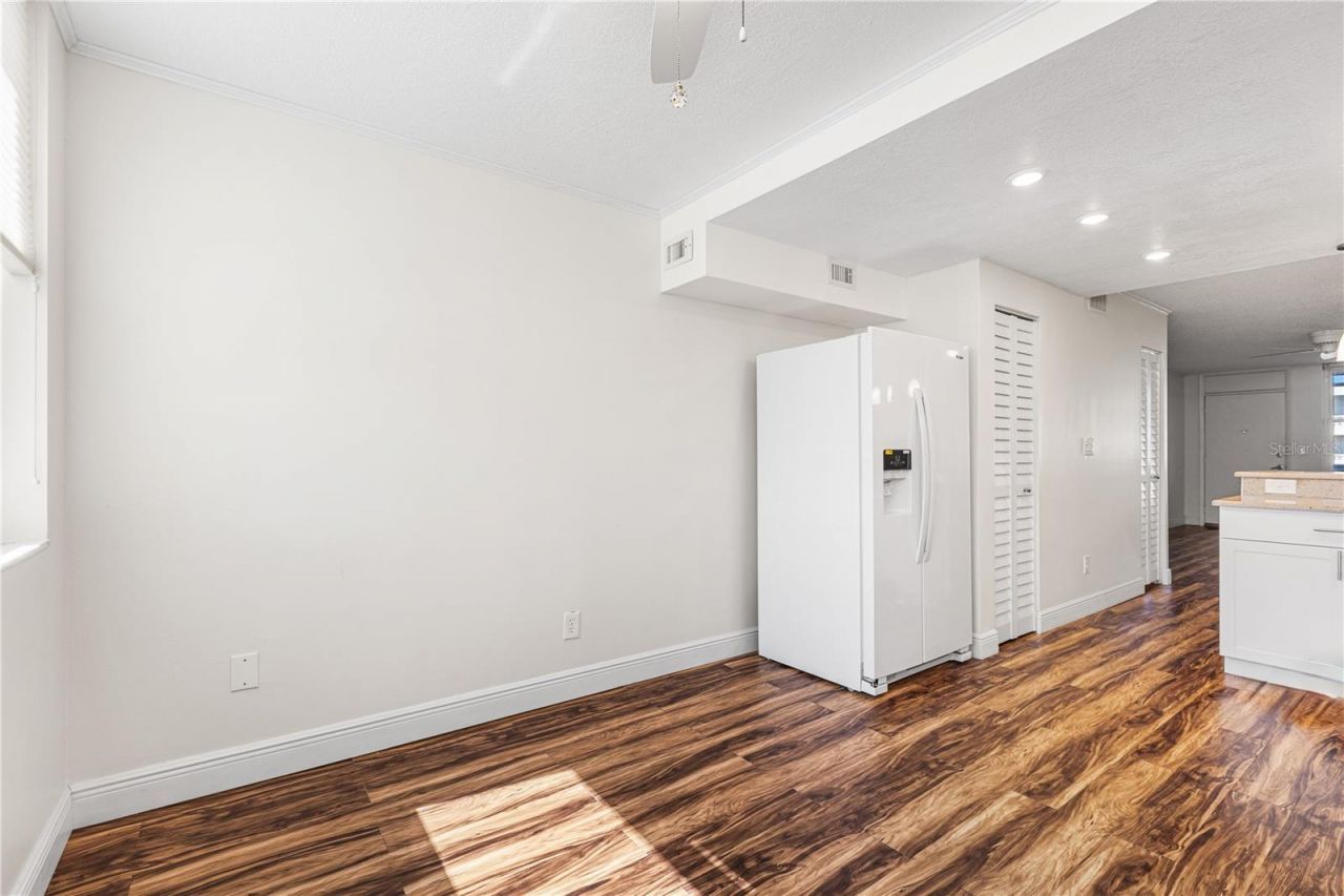 4915 Bay Street Ne, Unit 224, Saint Petersburg, FL 33703 Photo
