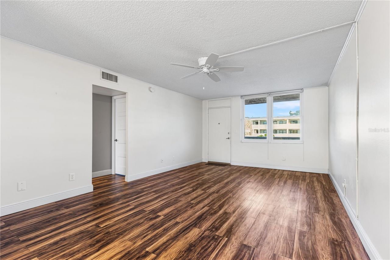 4915 Bay Street Ne, Unit 224, Saint Petersburg, FL 33703 Photo