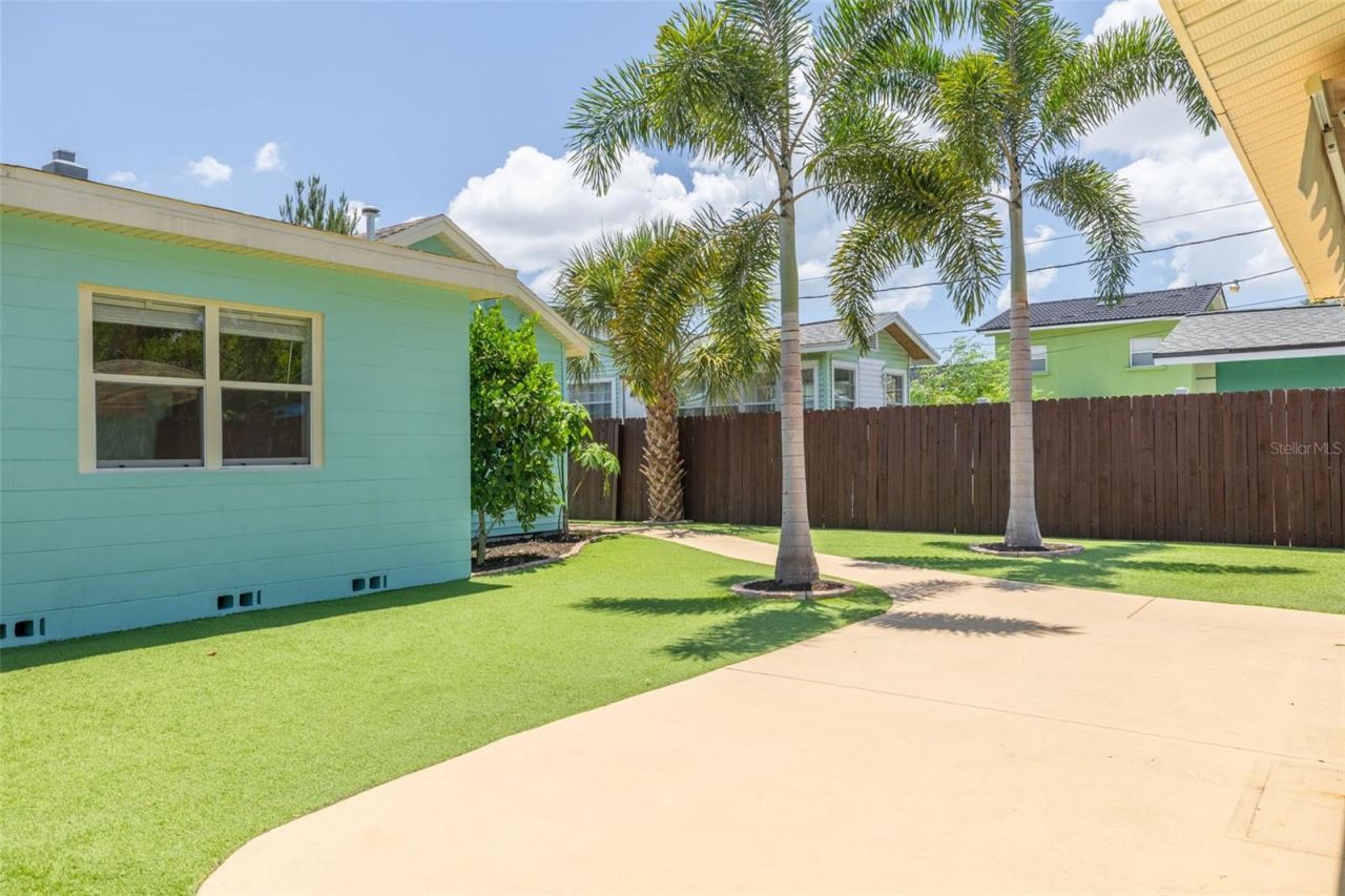 845 21st Avenue S, Saint Petersburg, FL 33705 Photo