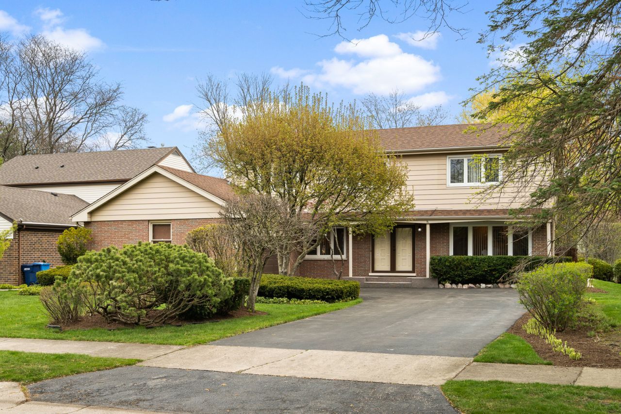 1837 Eastwood Avenue , Highland Park, IL 60035 Main Photo