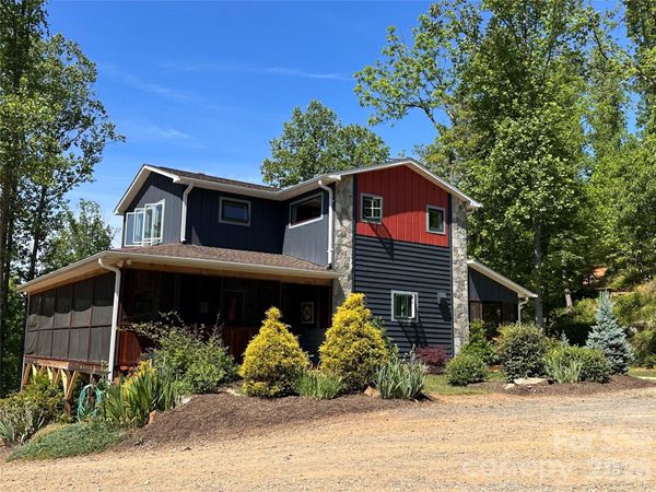 2825 Harrell Hill Road , Bakersville, NC 28705