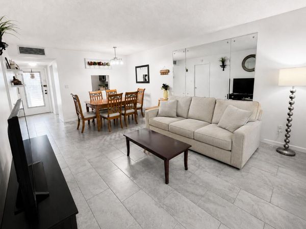6300 NW 62nd Street, Unit 308, Tamarac, FL 33319