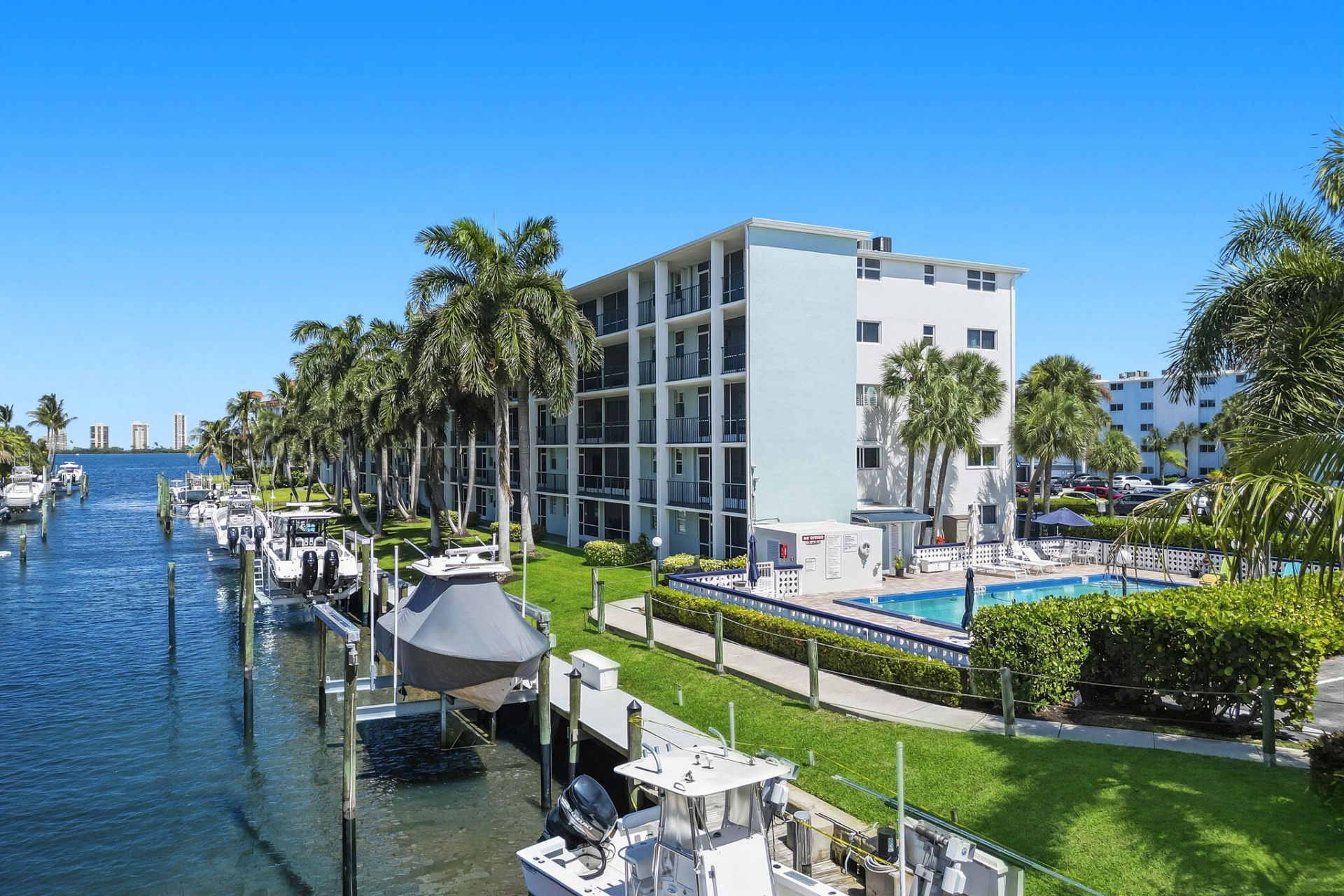 109 Paradise Harbour Boulevard, Unit 203, North Palm Beach, FL 33408 Photo