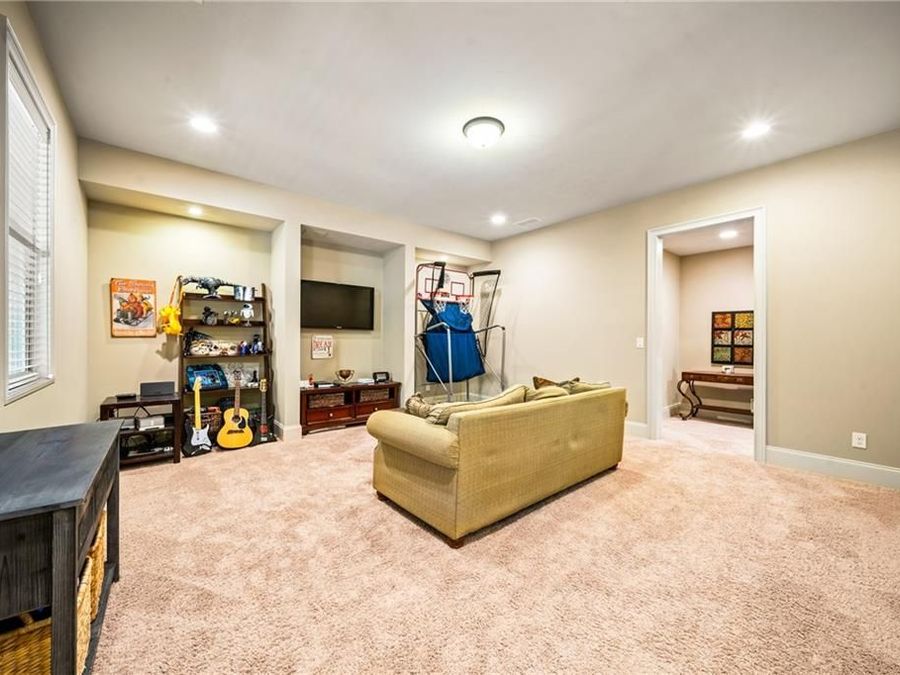 Property Image 46