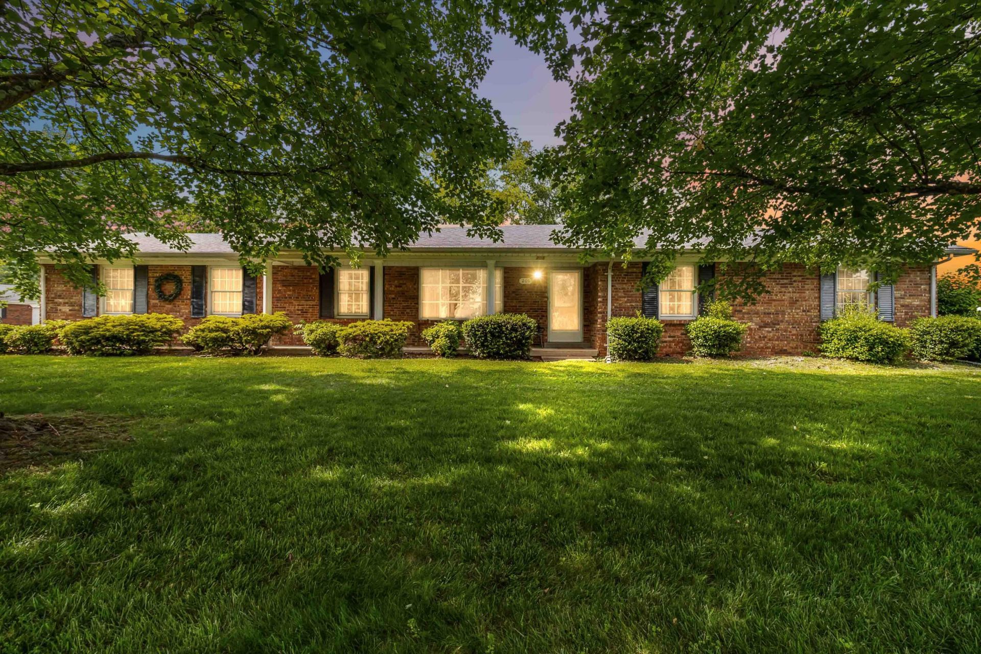 201 Colonial Avenue, Somerset, KY 42501