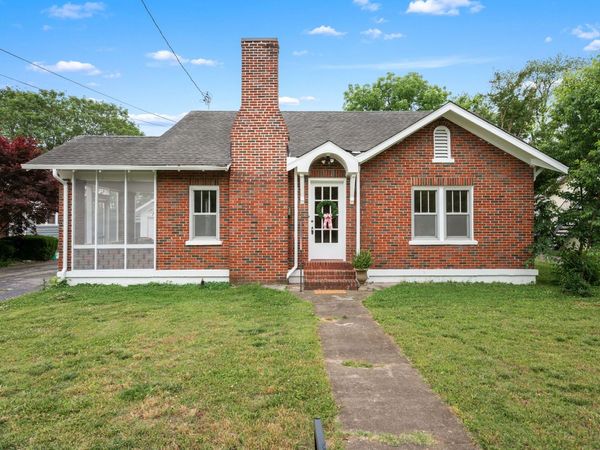 211 Kingwood Dr, Murfreesboro, TN 37129