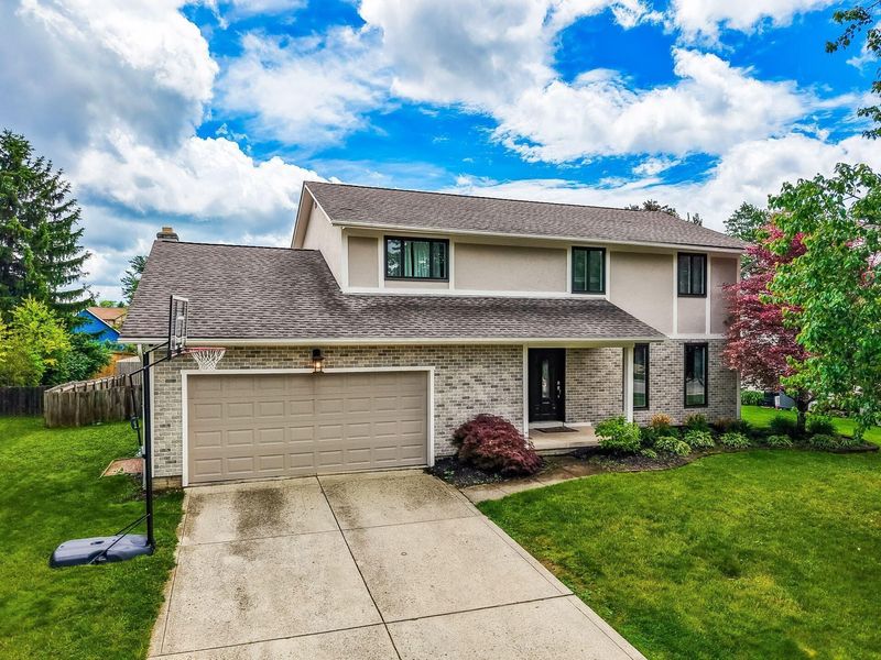 2061 Stowbridge Road, Dublin, OH 43016 Photo 2