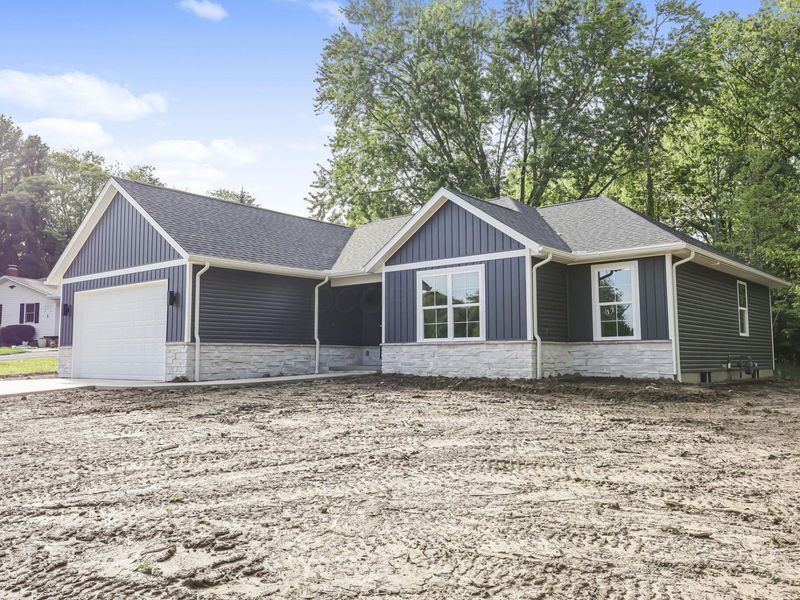 99 Rome Beauty Court, Howard, OH 43028 Photo 2