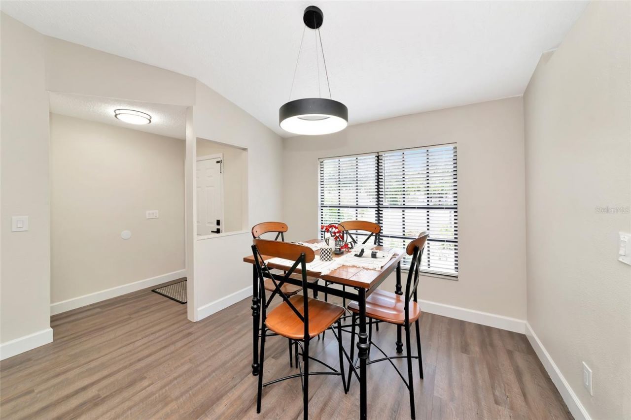 6104 26th Avenue E, Bradenton, FL 34208 Photo