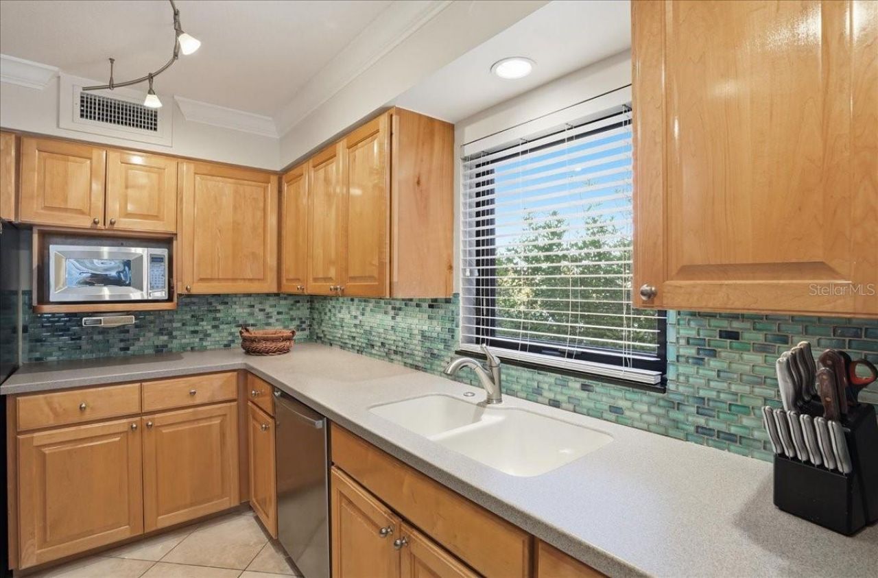 6804 Gulf Drive, Unit 6804, Holmes Beach, FL 34217 Photo