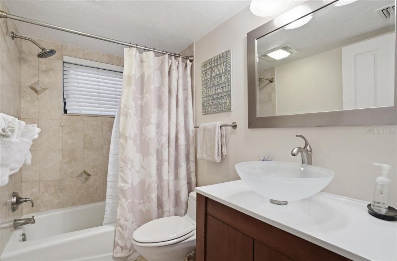 6804 Gulf Drive, Unit 6804, Holmes Beach, FL 34217 Photo